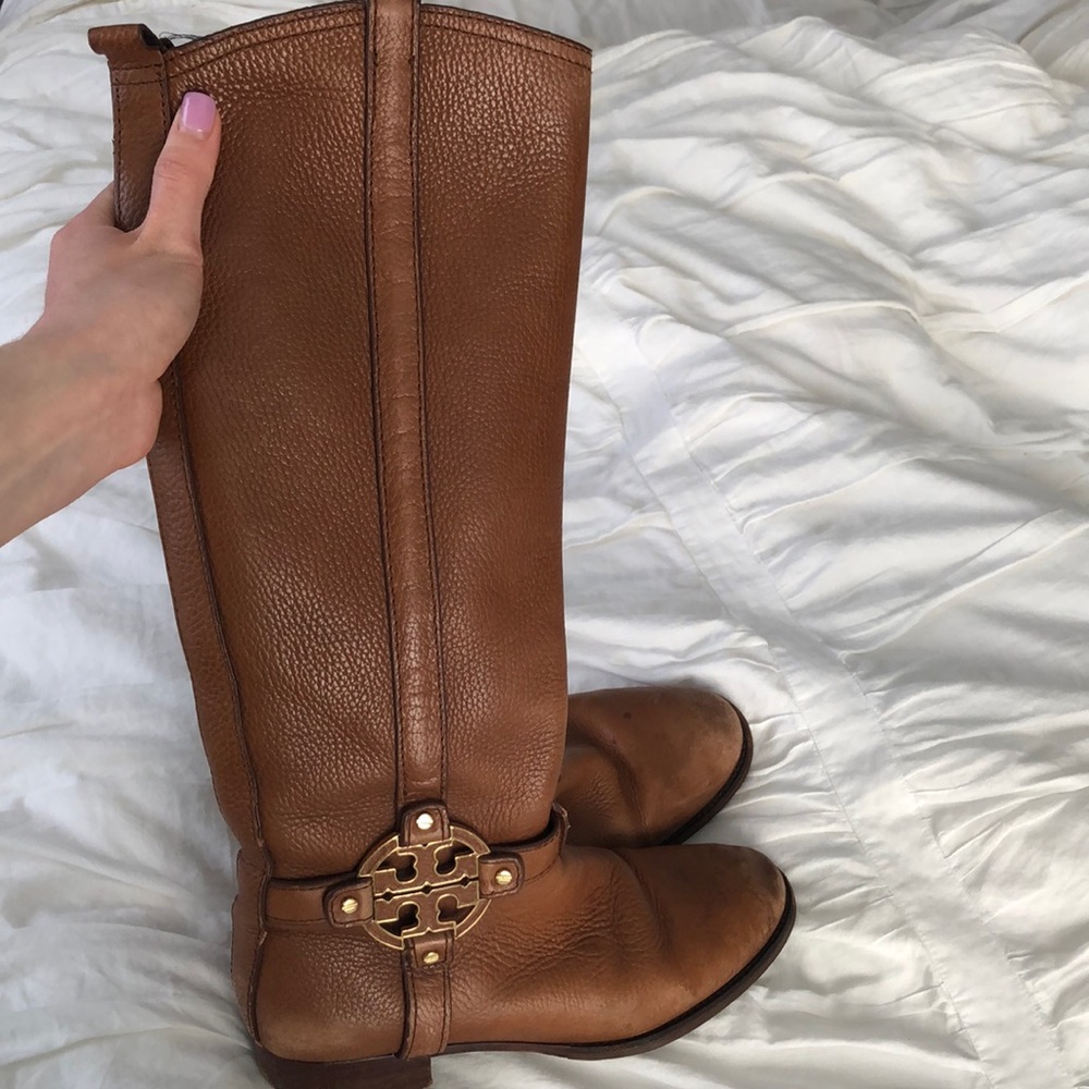Tory Burch boots, size 7.5, soles have wear
